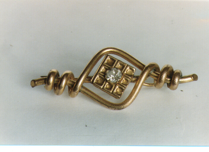 spilla - ambito italiano (secondo quarto sec. XX)