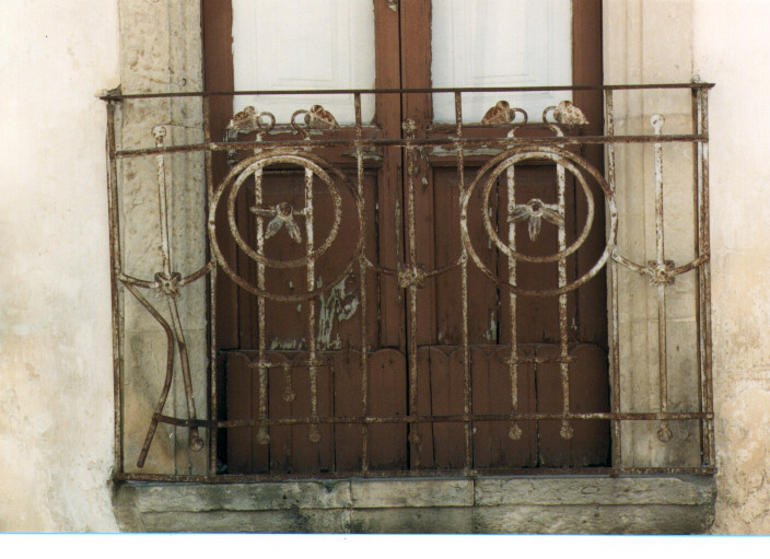 ringhiera - ambito salentino (primo quarto sec. XX)