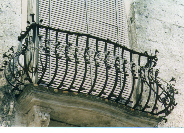 ringhiera, serie - ambito salentino (seconda metà sec. XVIII)