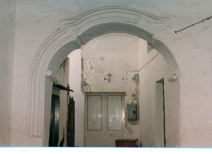 portale, frammento - ambito salentino (sec. XVIII)