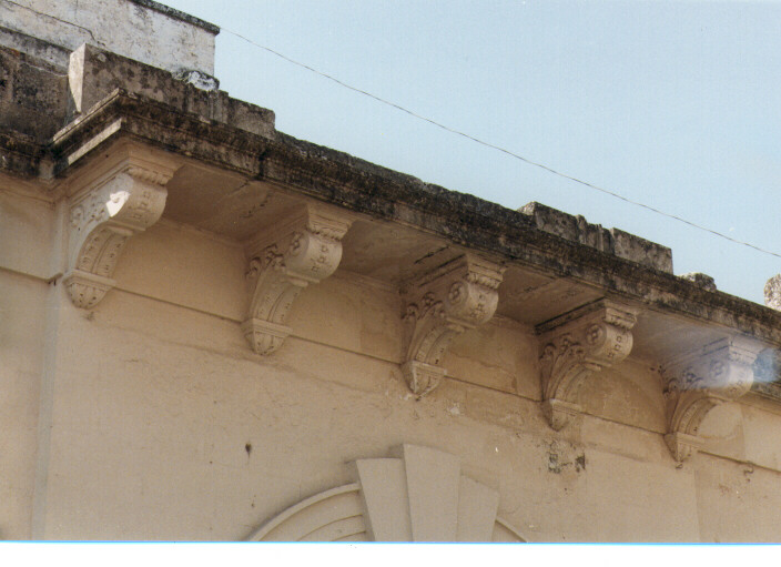 mensola, serie - ambito salentino (primo quarto sec. XX)