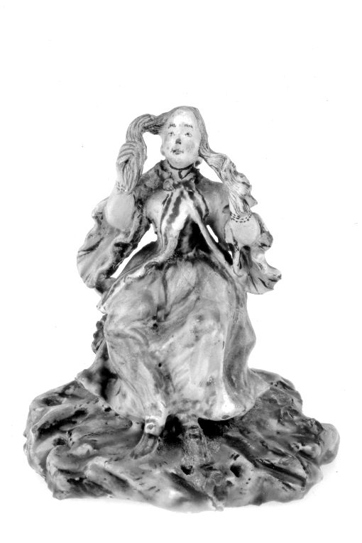 figura femminile seduta (scultura) - ambito napoletano (seconda metà sec. XVIII)