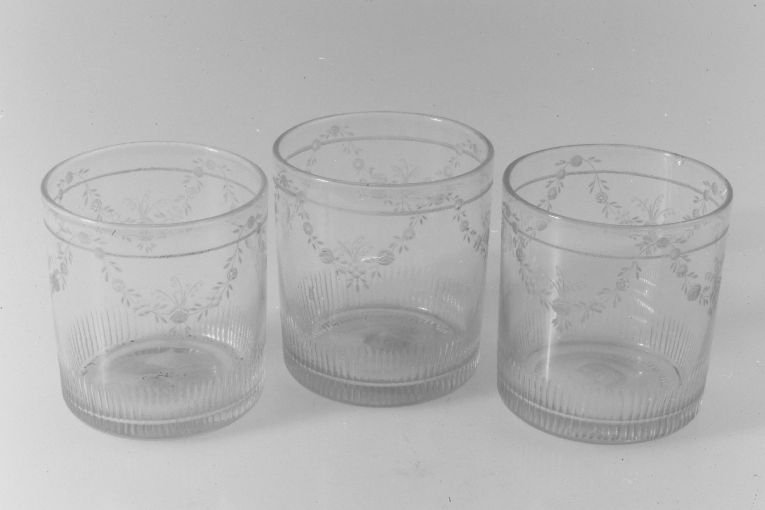 bicchiere tumbler, serie - produzione muranese (prima metà sec. XIX)