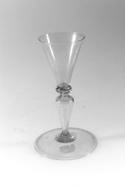 servizio di bicchieri a calice - produzione muranese (sec. XVIII)