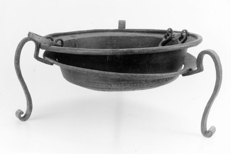 TREPPIEDE CON BRACIERE - produzione italiana (sec. XIX)