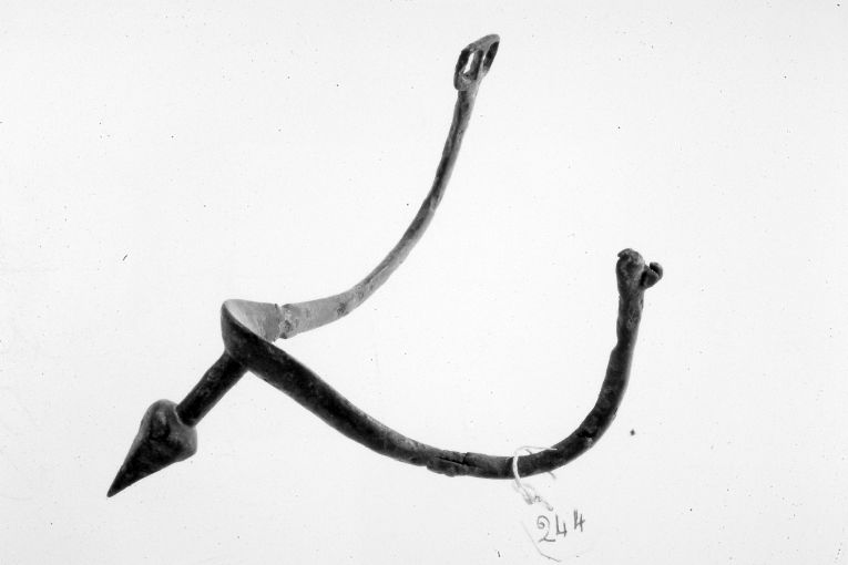 sperone - manifattura Italia settentrionale (sec. XII)