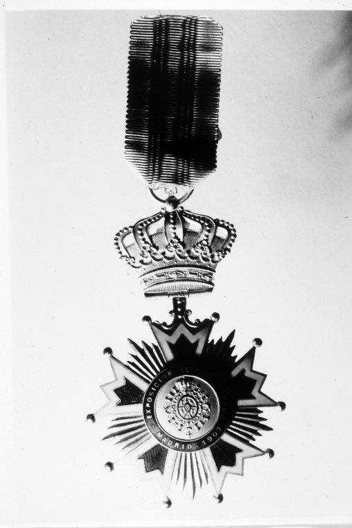 croce onorifica - ambito spagnolo (sec. XX)