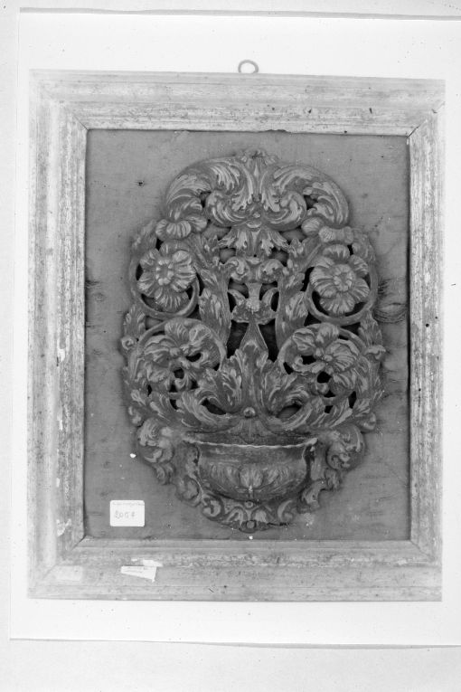 acquasantiera pensile - ambito ligure (sec. XVIII)