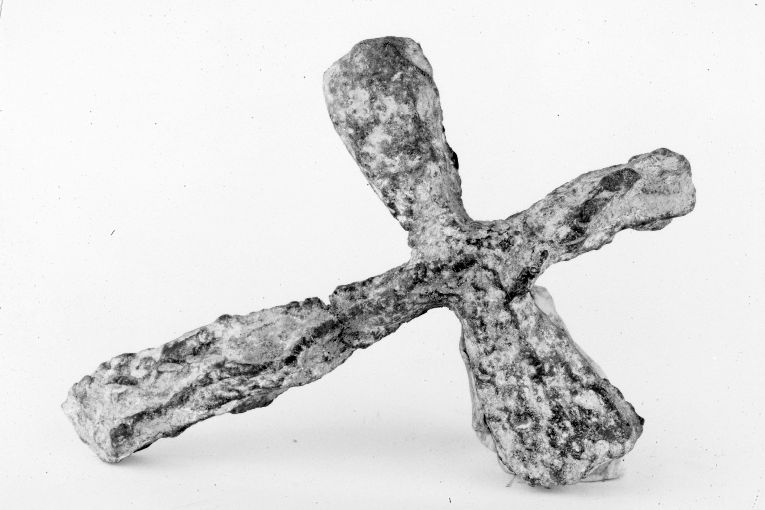 croce - ambito italiano (?) (secc. XII/ XVI)