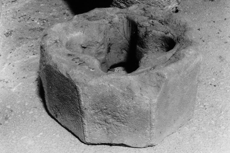 decorazione plastica - ambito pugliese (sec. XII)