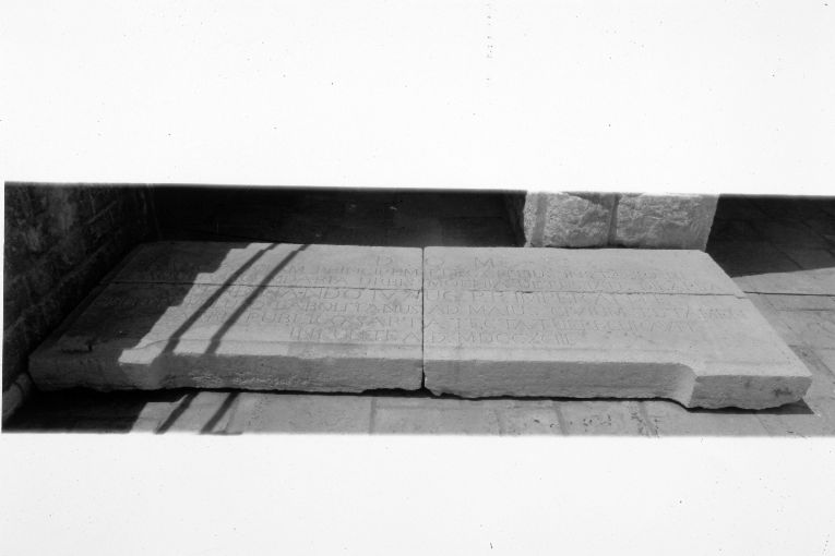 lastra - ambito pugliese (sec. XVIII)