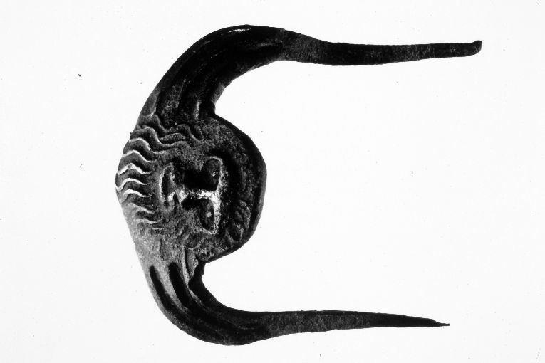 borchia - manifattura toscana (sec. XIV)