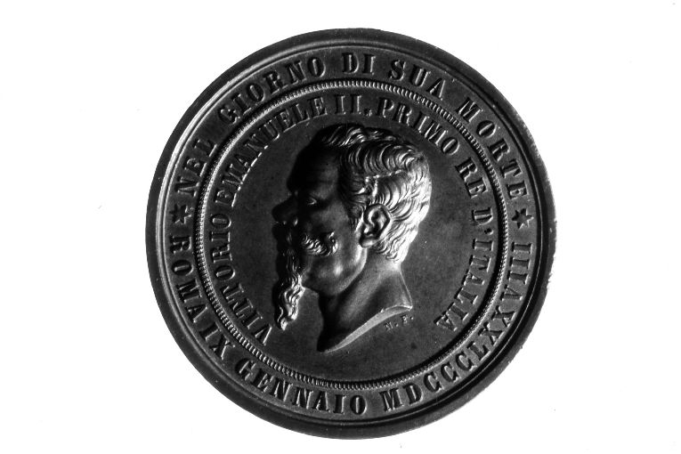 ritratto di Vittorio Emanuele II, re d'Italia/ la Corona Ferrea con l'arme regale Savoia (medaglia celebrativa) di N. F (sec. XIX)