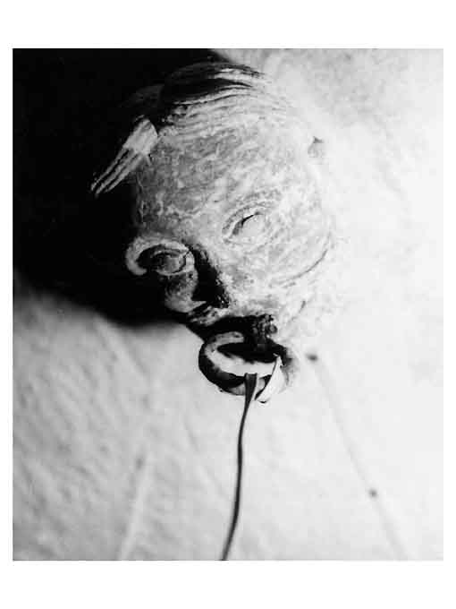 volto umano (chiave di volta) - ambito pugliese (secc. XII/ XIII)