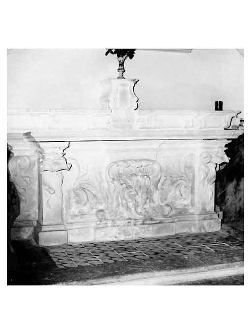 altare - ambito pugliese (metà sec. XVIII)