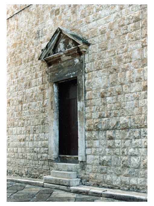 portale - ambito pugliese (sec. XVI)