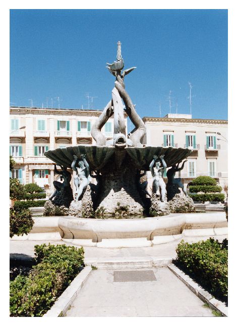fontana di Piscitelli Tommaso (attribuito) (sec. XX)