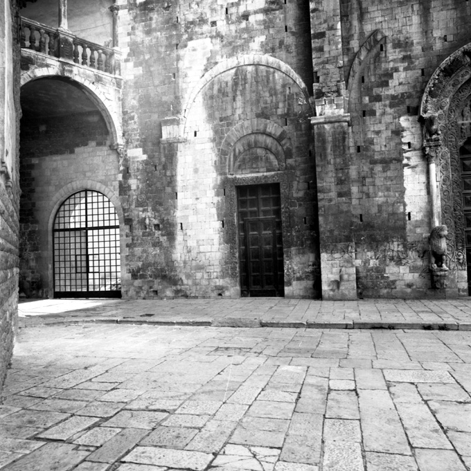 portale - ambito pugliese (fine sec. XII)