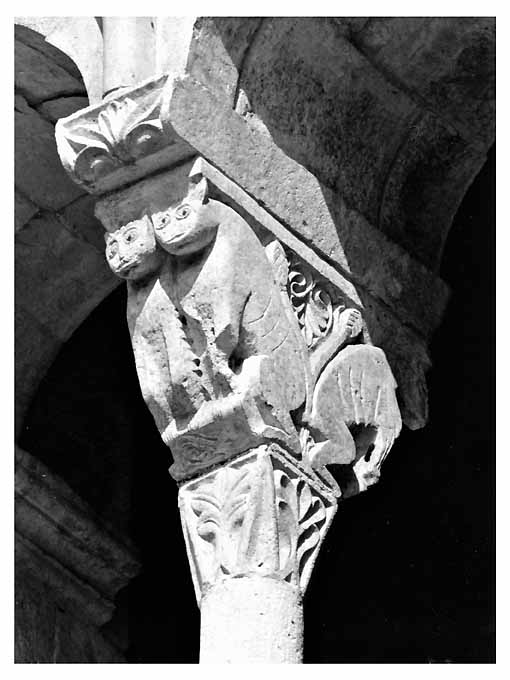 felino (capitello - a gruccia) - ambito Italia meridionale (inizio sec. XIII)