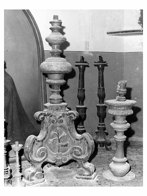 candeliere - ambito pugliese (sec. XVIII)