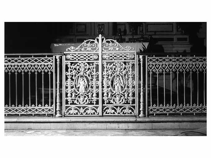 angeli con i simboli della passione (balaustrata) - ambito Italia meridionale (secc. XIX/ XX)