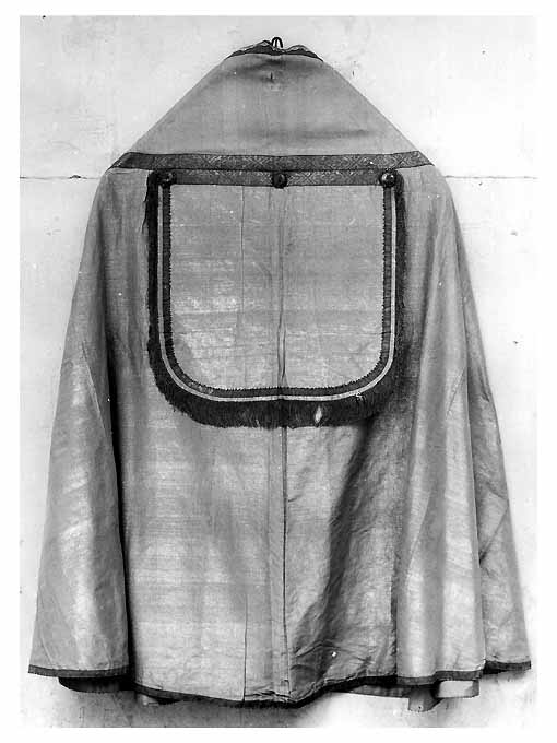 piviale - manifattura Italia meridionale (secc. XIX/ XX)