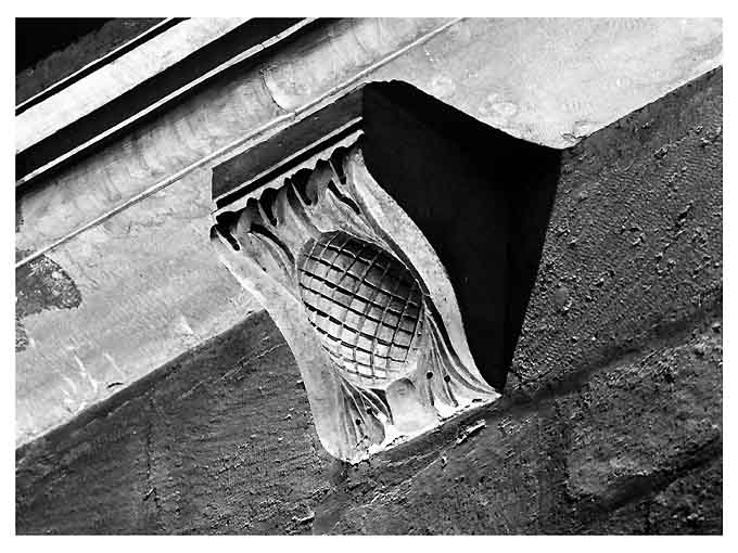 mensola - ambito pugliese (secc. XIV/ XV)