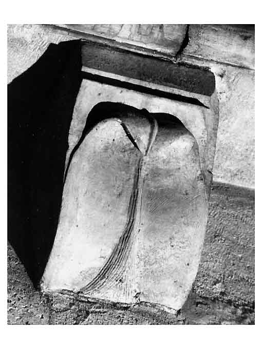 mensola - ambito pugliese (secc. XIV/ XV)