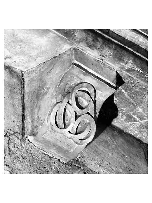 mensola - ambito pugliese (secc. XIV/ XV)