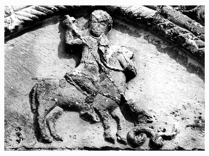 San Giorgio uccide il drago (portale) - ambito pugliese (fine/inizio secc. XV/ XVI)