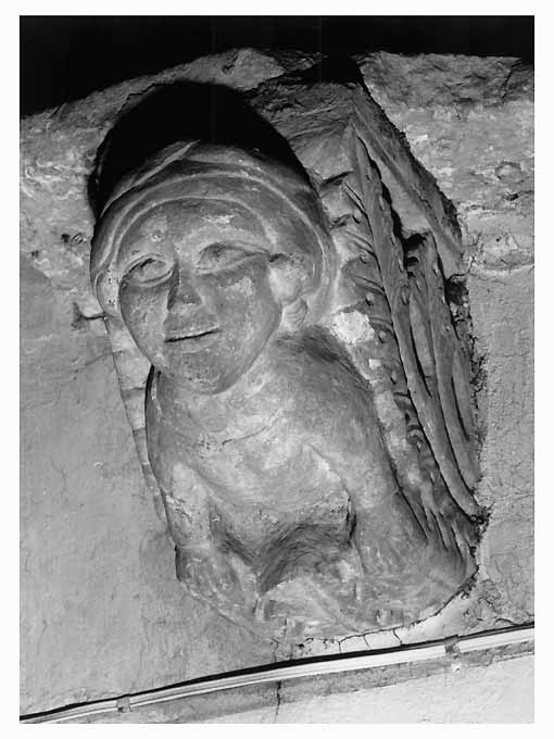 mensola - ambito pugliese (sec. XIV)