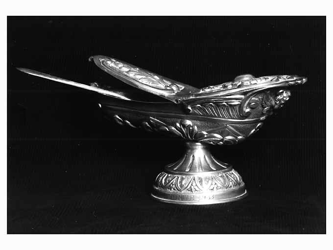 navicella portaincenso - ambito pugliese (prima metà sec. XX)