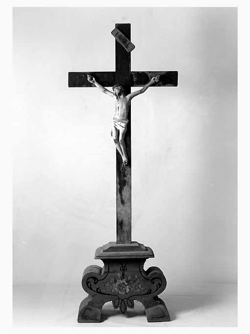croce d'altare - ambito pugliese (primo quarto sec. XX)