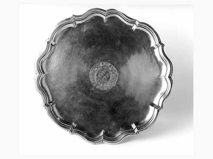 alzata - ambito napoletano (prima metà sec. XVIII)