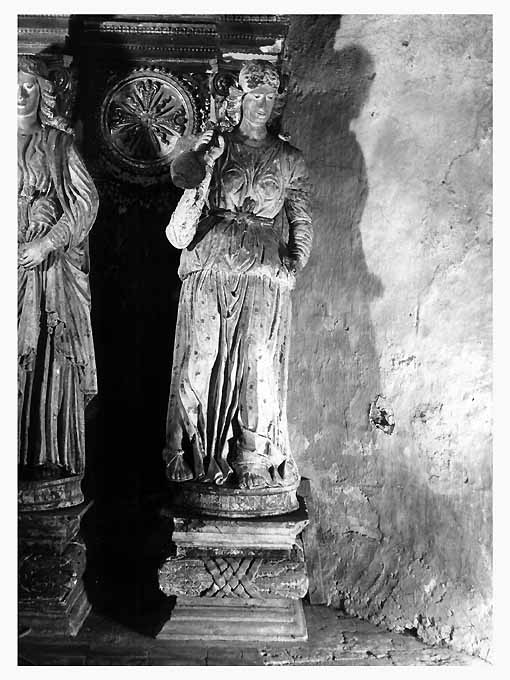 Allegoria della Temperanza (statua) di Nuzzo Barba di Galatina (sec. XVI)