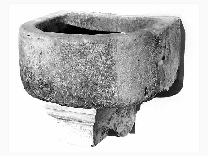 vasca - ambito pugliese (sec. XIX)