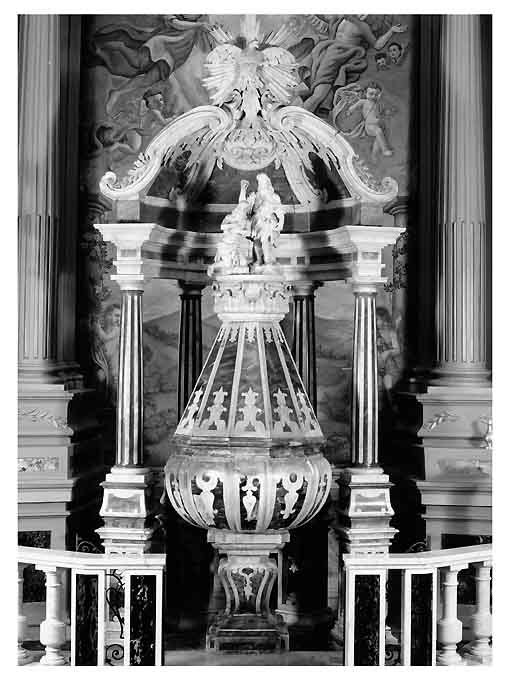 fonte battesimale di Vaccaro Domenico Antonio, Tucci Carlo (secondo quarto sec. XVIII)