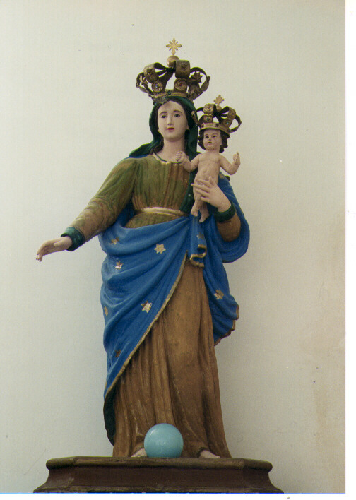 Madonna con Bambino (statua) - ambito Italia meridionale (secc. XVII/ XVIII)