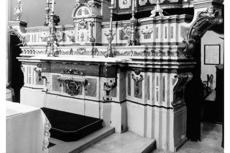 altare maggiore - ambito Italia meridionale (sec. XVIII)