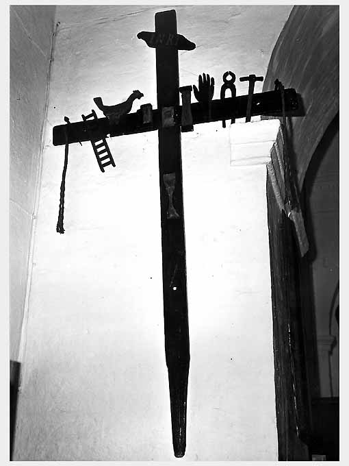 croce penitenziale, opera isolata - ambito pugliese (seconda metà sec. XIX)