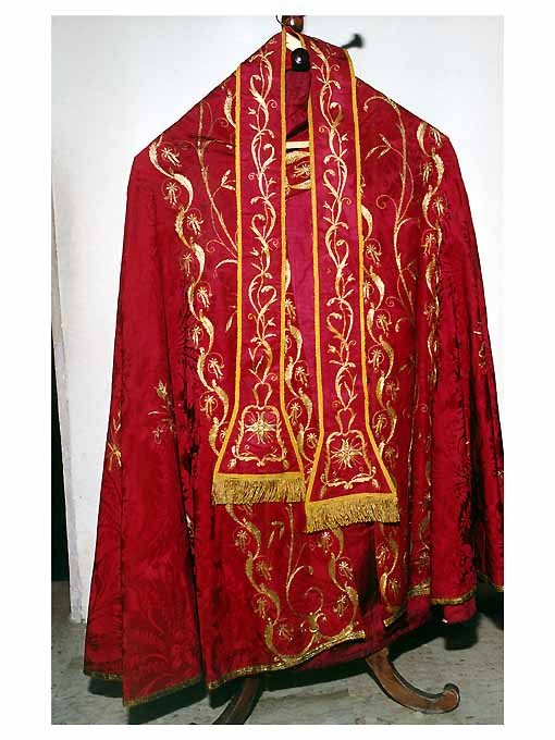 paramento liturgico - manifattura pugliese (sec. XVIII)