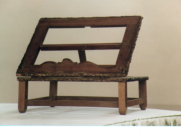 leggio d'altare - bottega pugliese (seconda metà sec. XIX)
