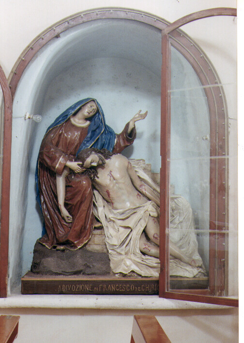 pietà (statua) - ambito Italia meridionale (sec. XX)