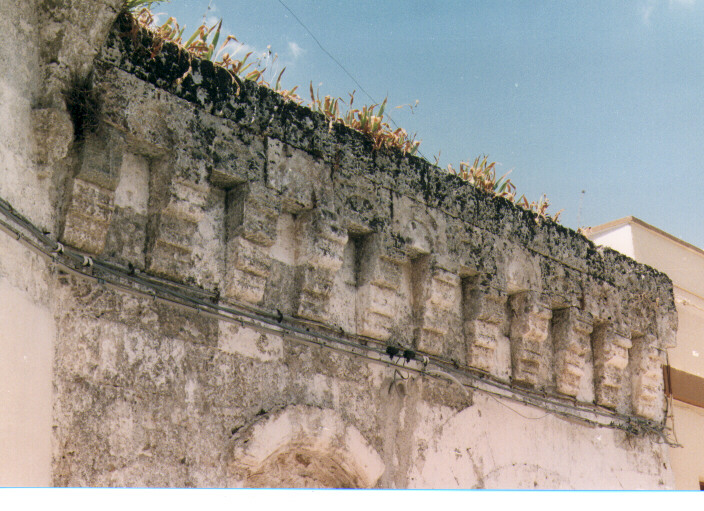 cornicione - ambito salentino (sec. XVII)
