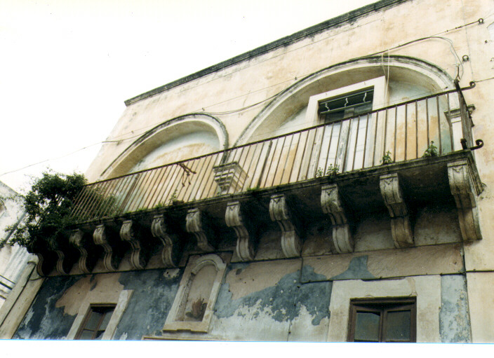 balcone - ambito salentino (prima metà sec. XIX)