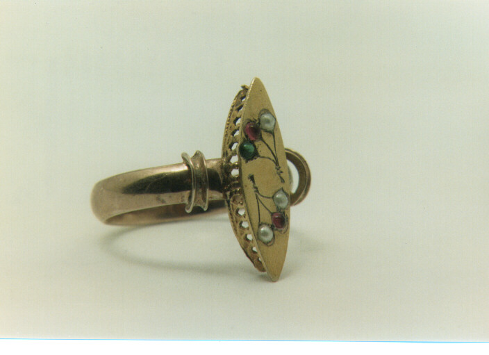 anello - ambito italiano (primo quarto sec. XX)