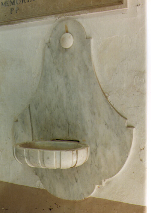 acquasantiera da parete - ambito salentino (sec. XIX)