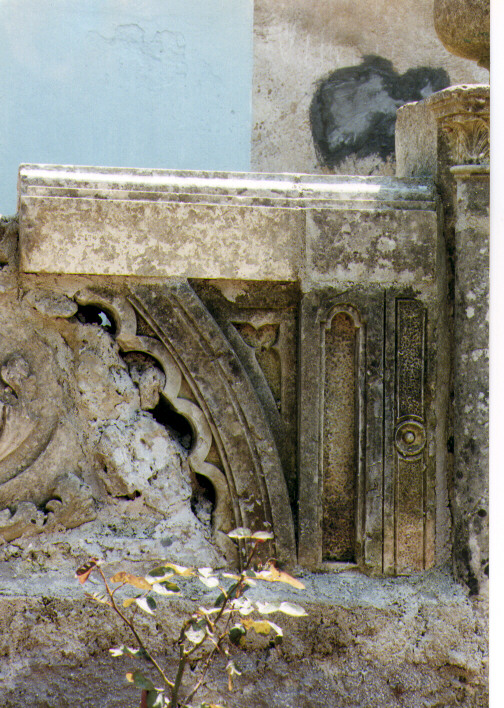 decorazione plastica, frammento - ambito salentino (fine sec. XIX)