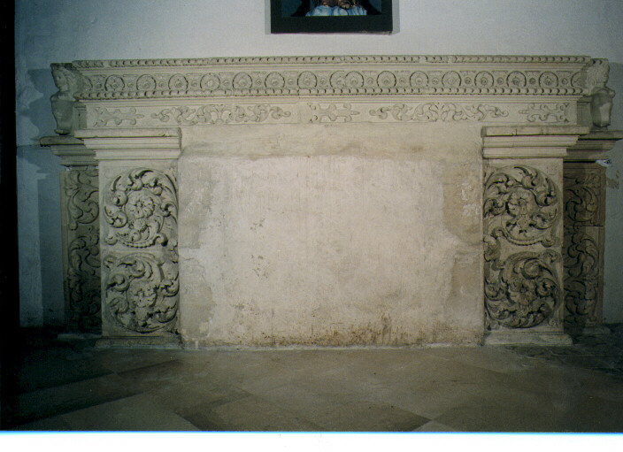 altare - ambito salentino (prima metà sec. XVII)