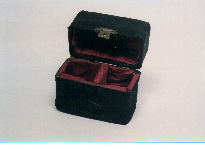 custodia - di vasetti per oli santi - ambito Italia meridionale (secc. XIX/ XX)